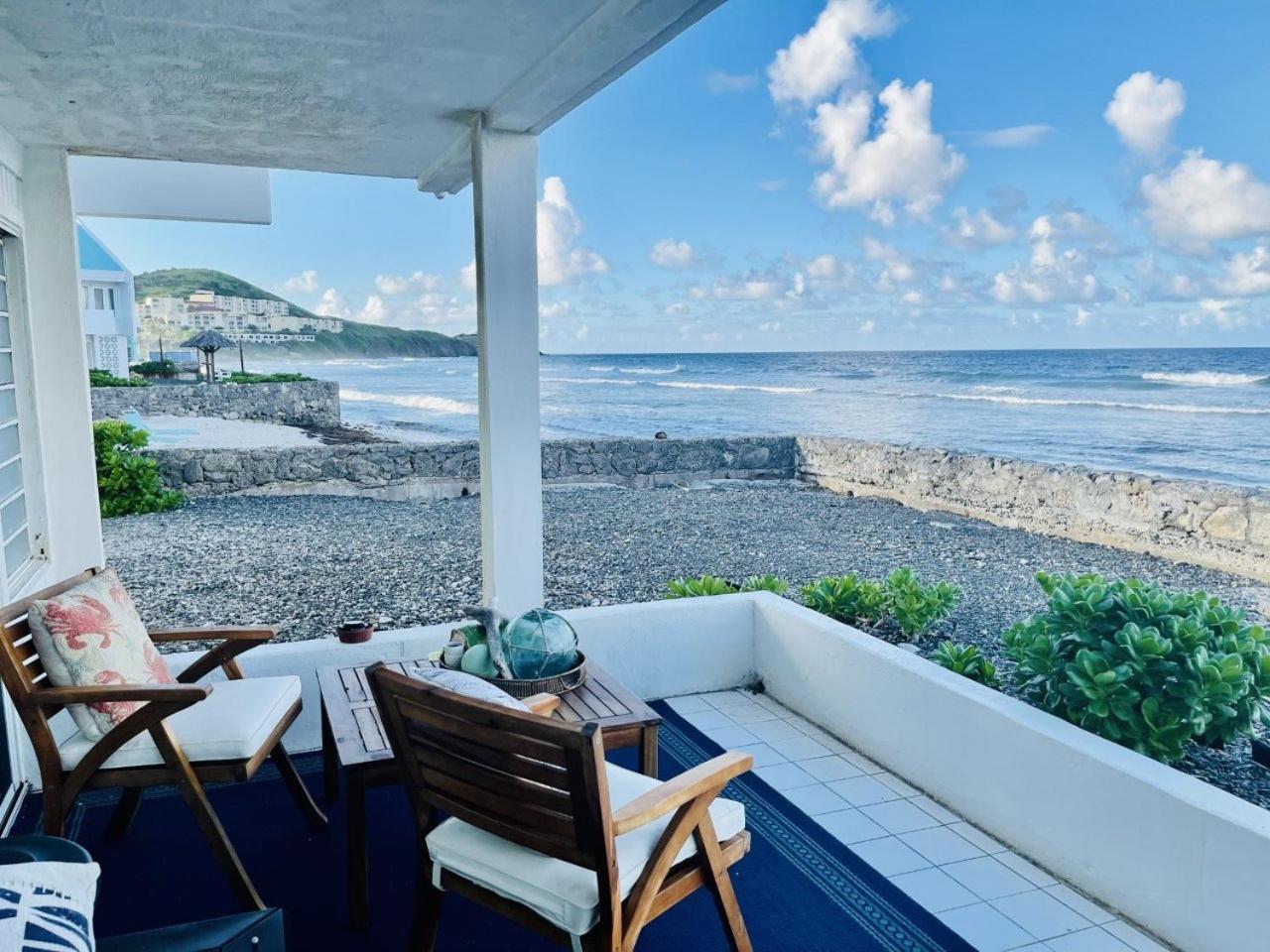 Ocean Oasis Cozy Beachfront Getaway Apartment Christiansted Exterior photo